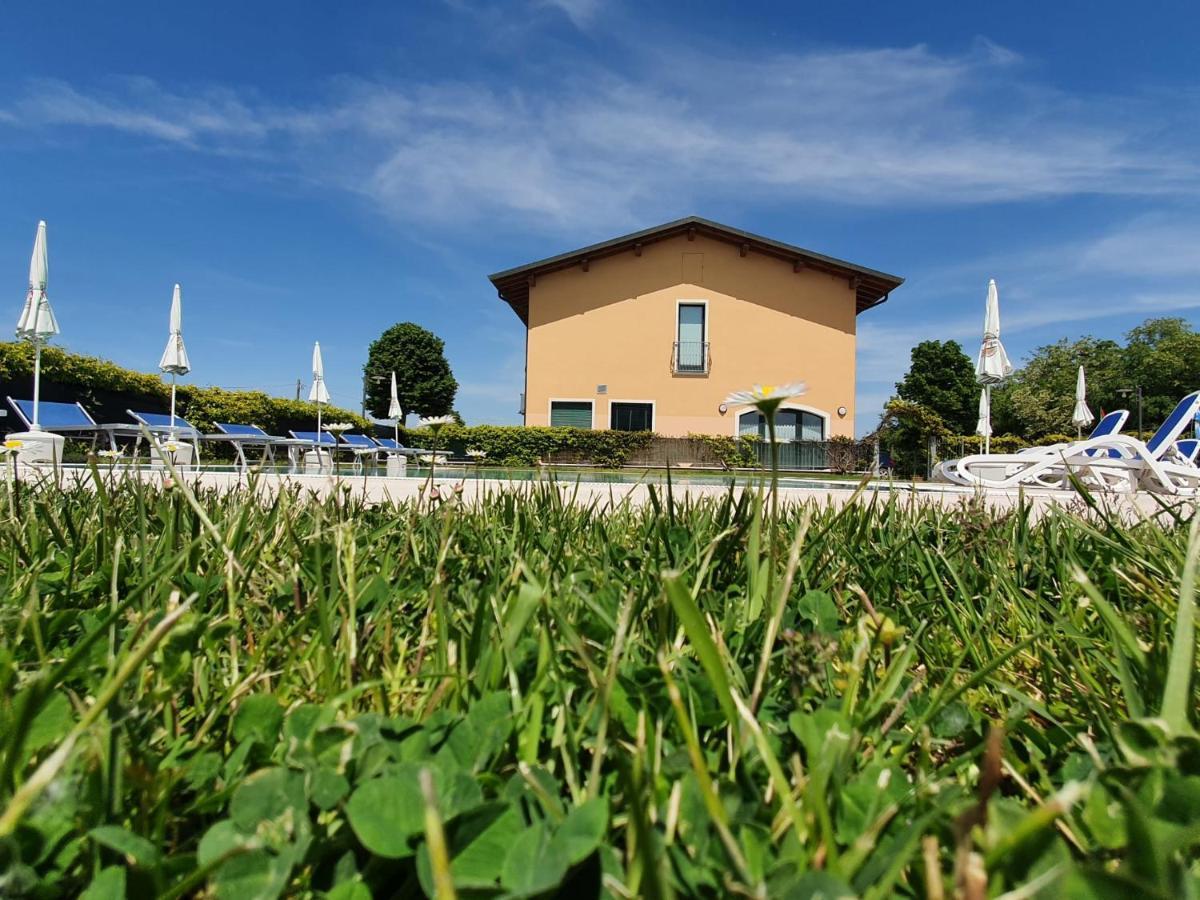 Hotel Agli Ulivi Valeggio sul Mincio Zewnętrze zdjęcie