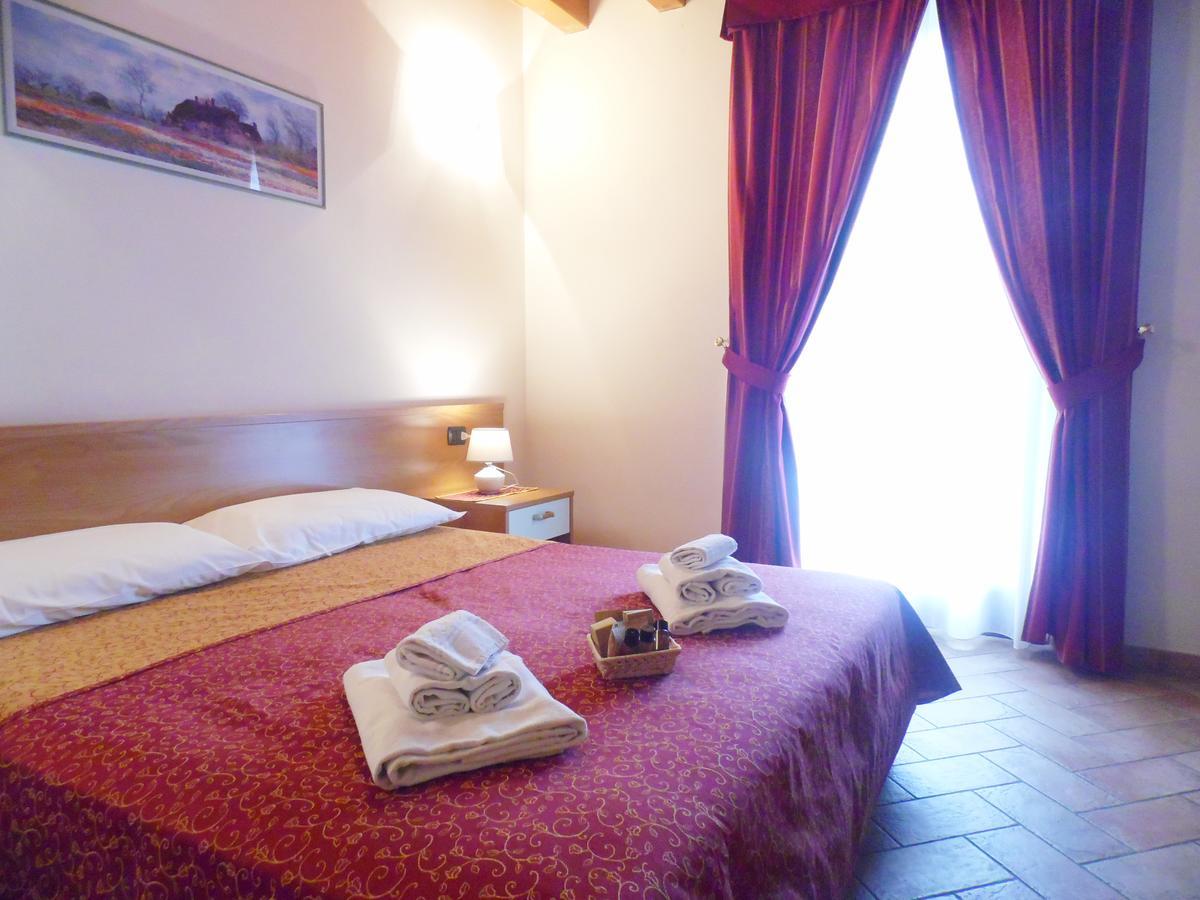 Hotel Agli Ulivi Valeggio sul Mincio Zewnętrze zdjęcie