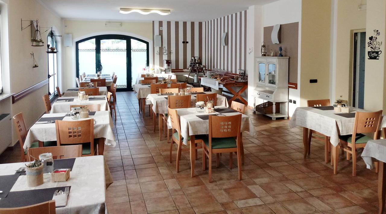 Hotel Agli Ulivi Valeggio sul Mincio Zewnętrze zdjęcie