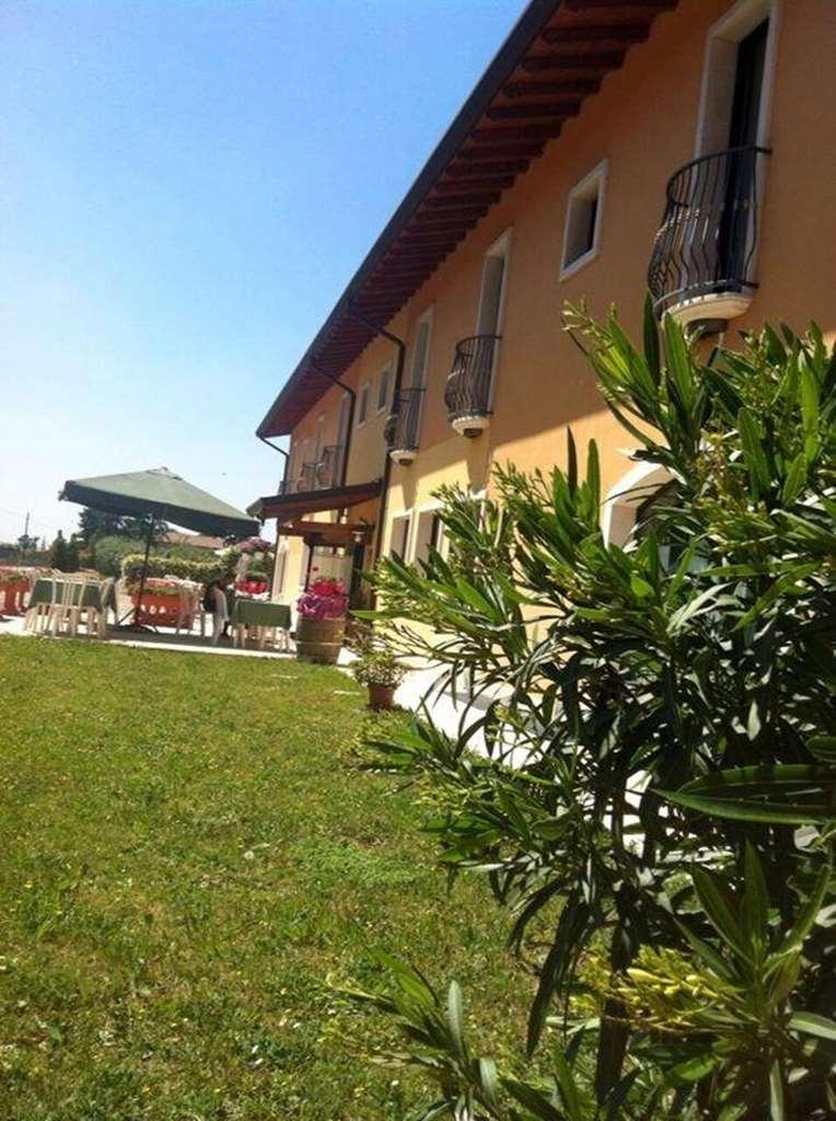 Hotel Agli Ulivi Valeggio sul Mincio Zewnętrze zdjęcie