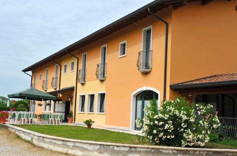 Hotel Agli Ulivi Valeggio sul Mincio Zewnętrze zdjęcie